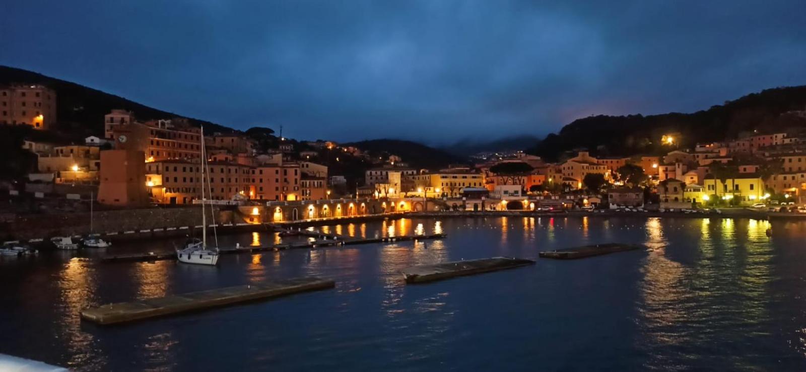Casa Valdese Rio Marina Hotell Eksteriør bilde